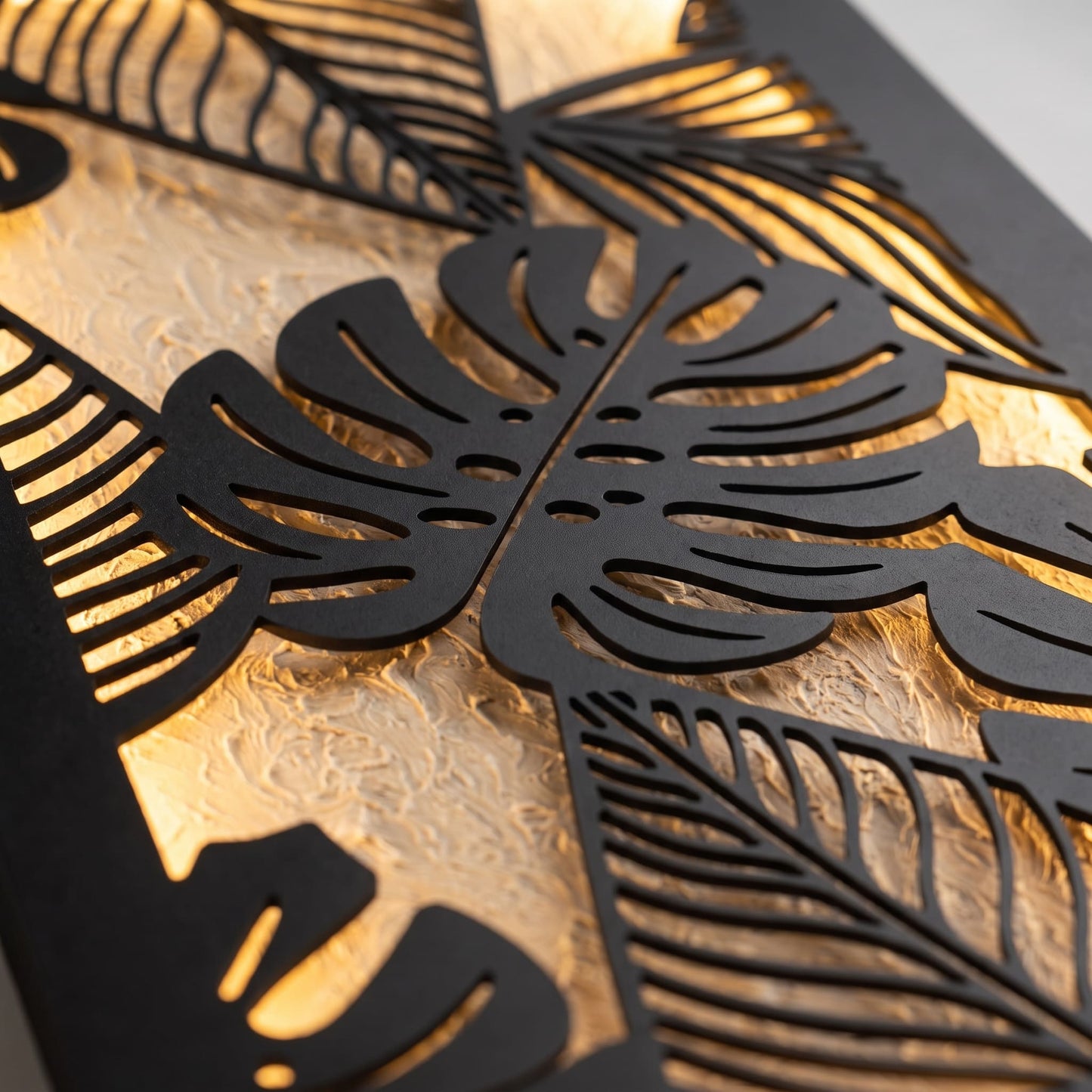 Monstera Glow |  16" x 32" (W × L)